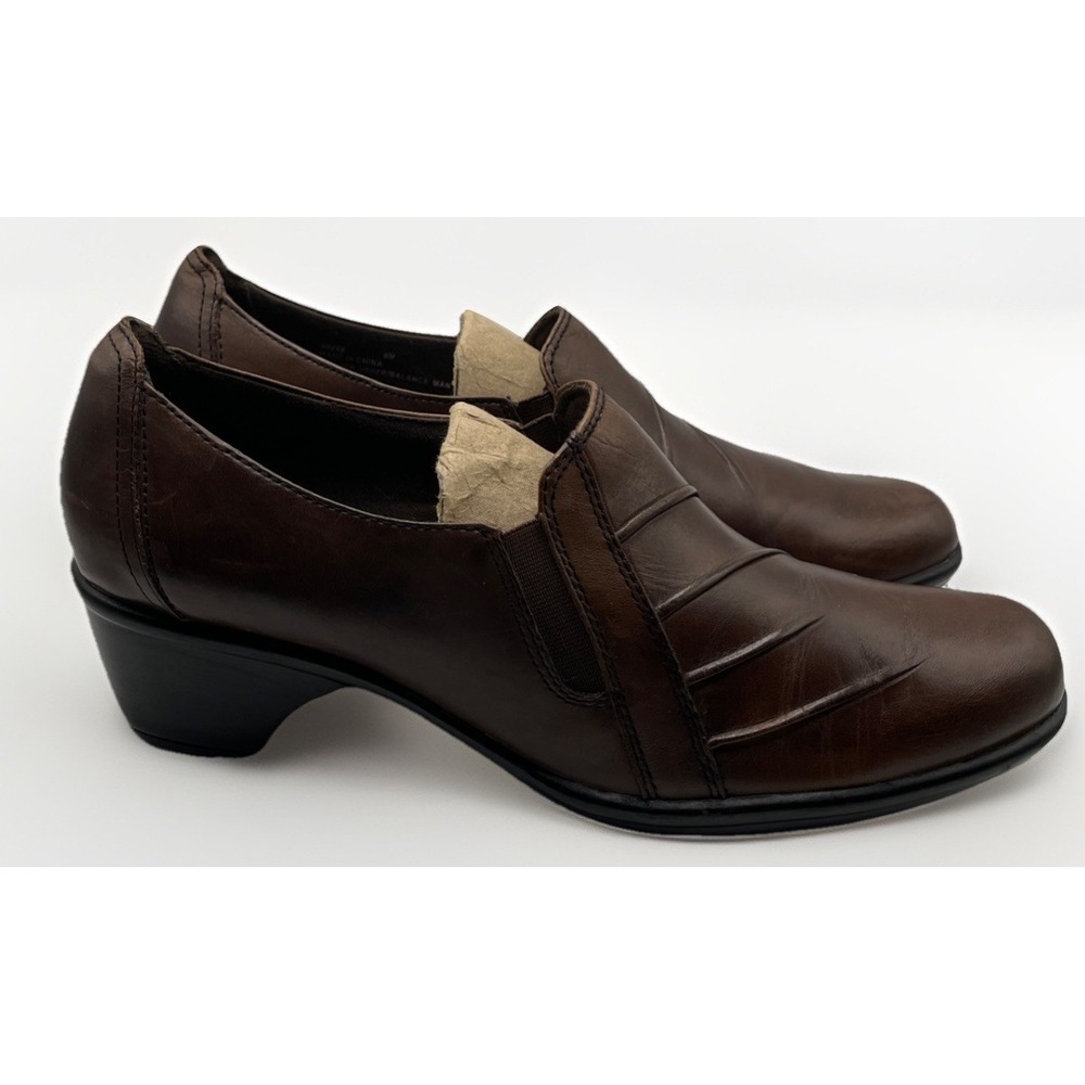 Clarks Shoes Womens 9M Partridge Ankle Booties Heels Slip On 89488 Brown Leather